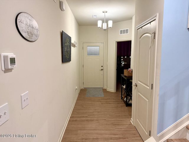 4633 Golden Eagle Drive, Louisville, KY 40245