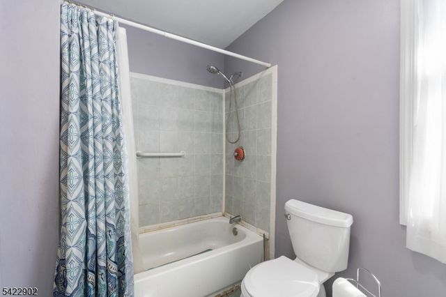 726 14Th Ave, Paterson City, NJ 07504