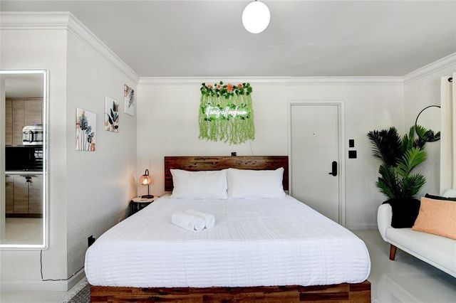 1007 SE 2nd Court, Fort Lauderdale, FL 33301