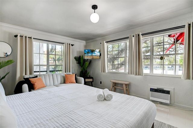 1007 SE 2nd Court, Fort Lauderdale, FL 33301