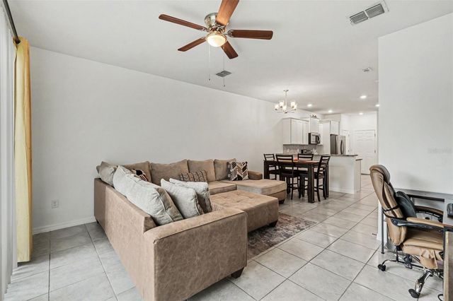 5026 SYLVESTER LOOP, Tampa, FL 33610