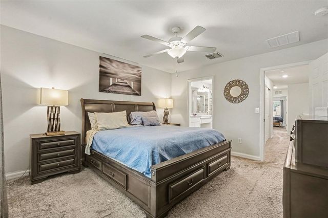 5026 SYLVESTER LOOP, Tampa, FL 33610