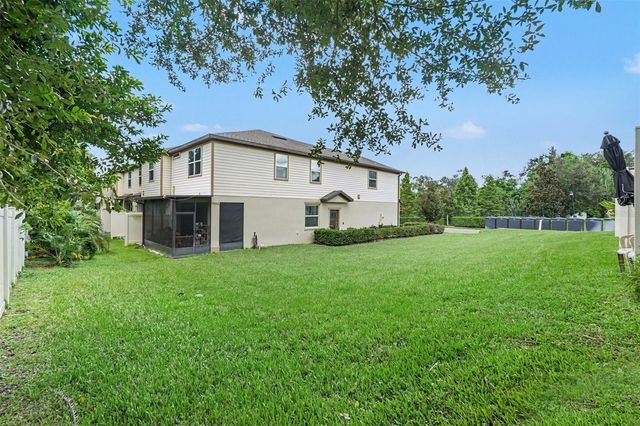 5026 SYLVESTER LOOP, Tampa, FL 33610