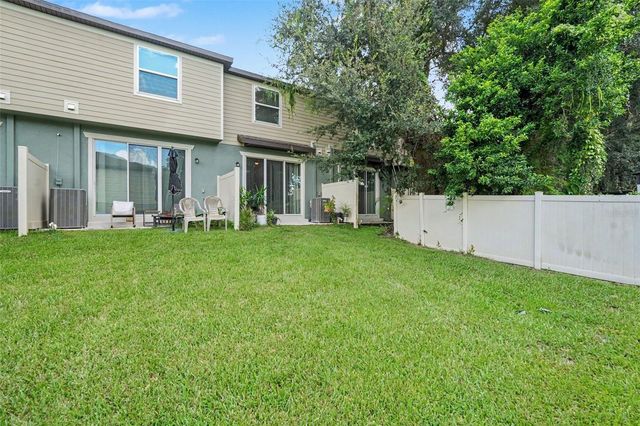 5026 SYLVESTER LOOP, Tampa, FL 33610
