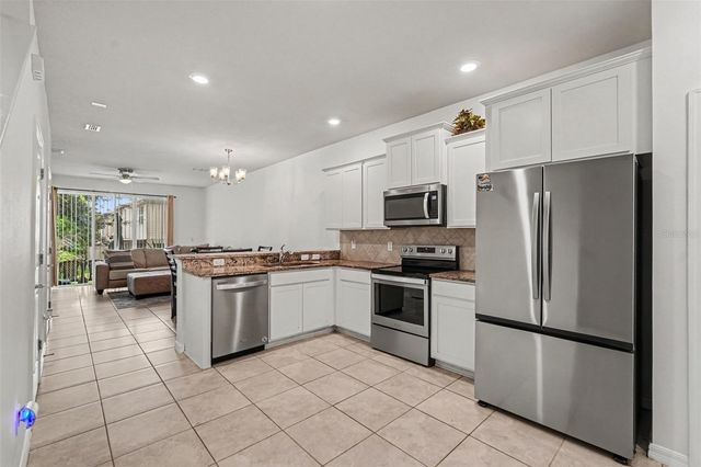 5026 SYLVESTER LOOP, Tampa, FL 33610