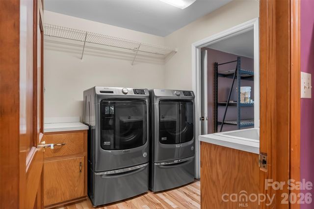 60 Monte Vista Drive, Waynesville, NC 28786