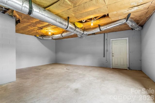 60 Monte Vista Drive, Waynesville, NC 28786