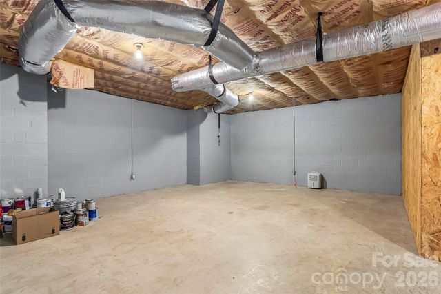 60 Monte Vista Drive, Waynesville, NC 28786