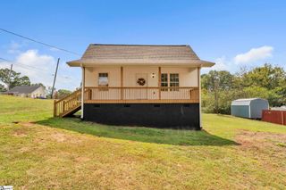25 Green Street, Pelzer, SC 29669