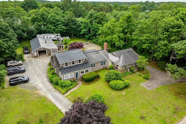 643 Main St, Harwich, MA 02645