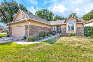 11725 W Alderny Ct #8, Wichita, KS 67212