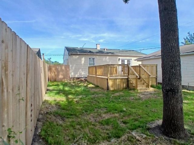 2402 E Sauk Trail, Sauk Village, IL 60411