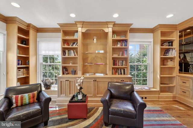 5115 CAPE COD CT, Bethesda, MD 20816
