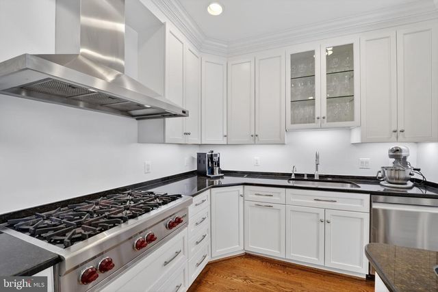 5115 CAPE COD CT, Bethesda, MD 20816