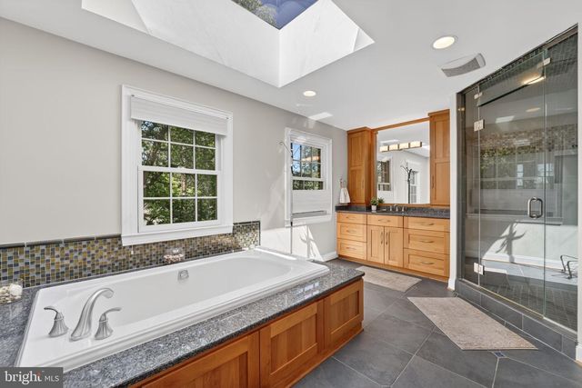 5115 CAPE COD CT, Bethesda, MD 20816