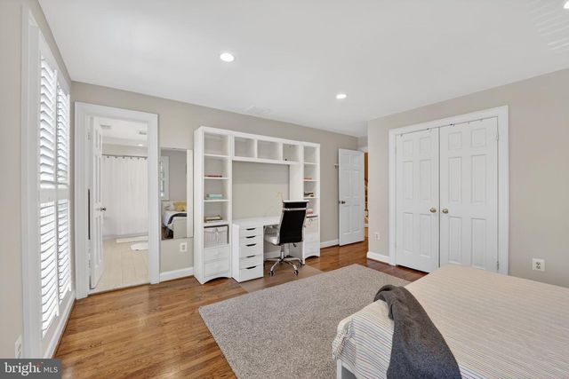 5115 CAPE COD CT, Bethesda, MD 20816