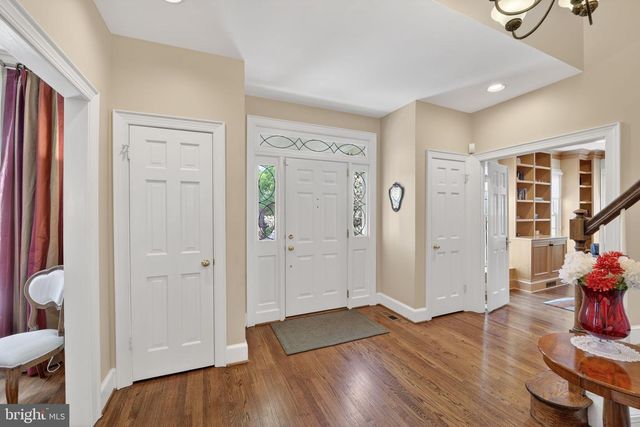 5115 CAPE COD CT, Bethesda, MD 20816