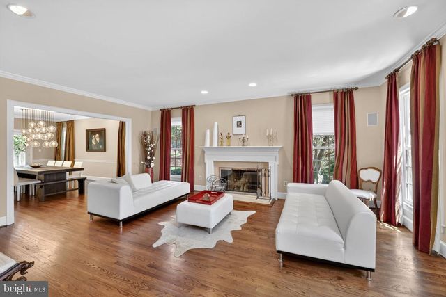 5115 CAPE COD CT, Bethesda, MD 20816