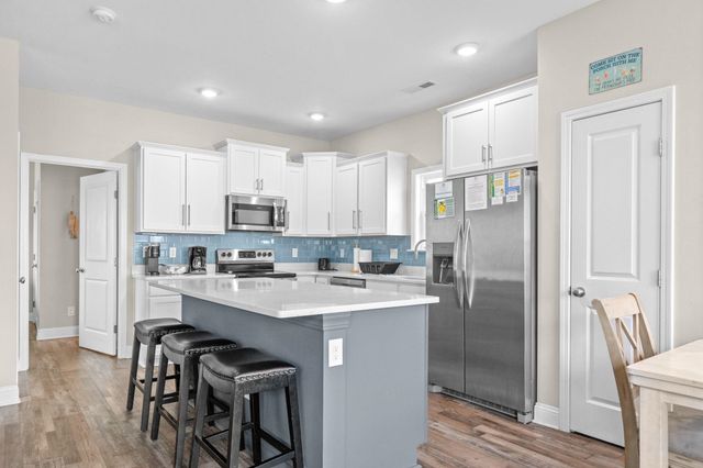 6001 - 1109 S Kings Hwy., Myrtle Beach, SC 29575