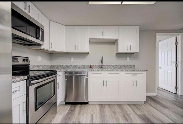 8923 CANDLEWICK LANE, Port Richey, FL 34668