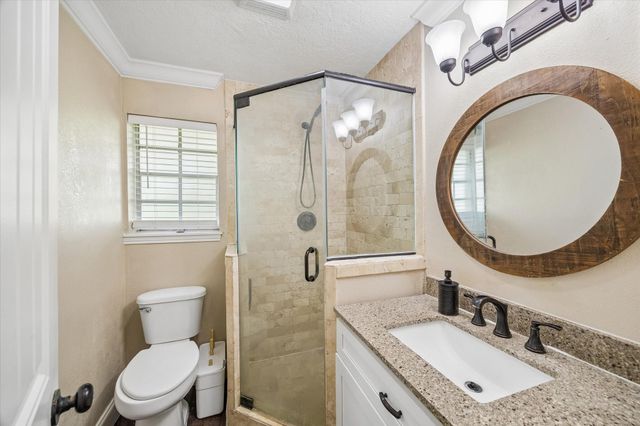 2703 Newman, Liberty, TX 77575
