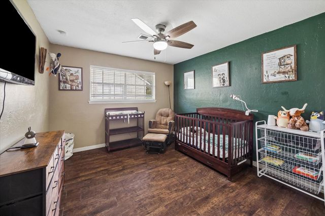 2703 Newman, Liberty, TX 77575