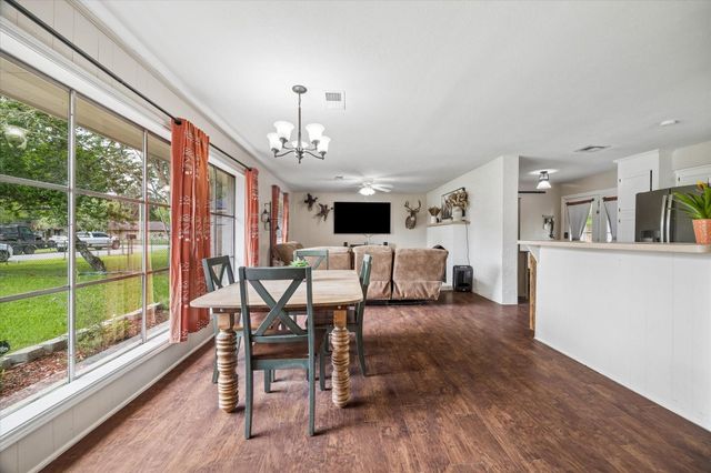 2703 Newman, Liberty, TX 77575