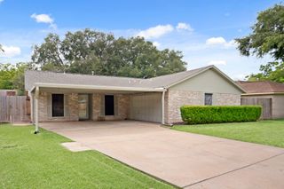 1926 Klauke Court, Rosenberg, TX 77471