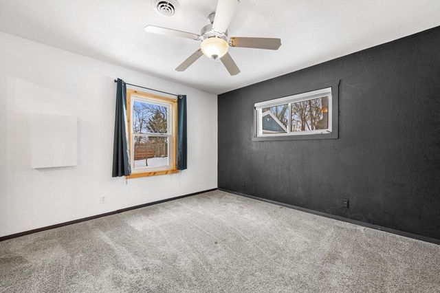 W377S3554 Lake DRIVE, Dousman, WI 53118