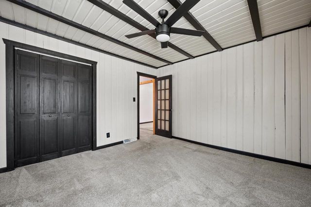 W377S3554 Lake DRIVE, Dousman, WI 53118