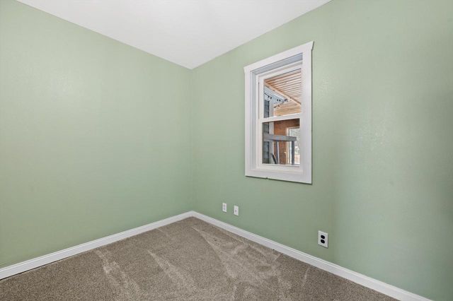 W377S3554 Lake DRIVE, Dousman, WI 53118