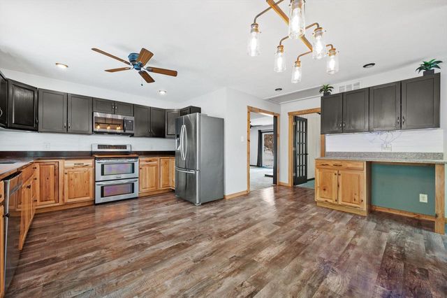 W377S3554 Lake DRIVE, Dousman, WI 53118