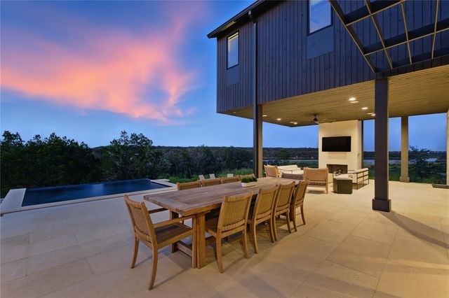 151 Creek Hollow WAY, Spicewood, TX 78669