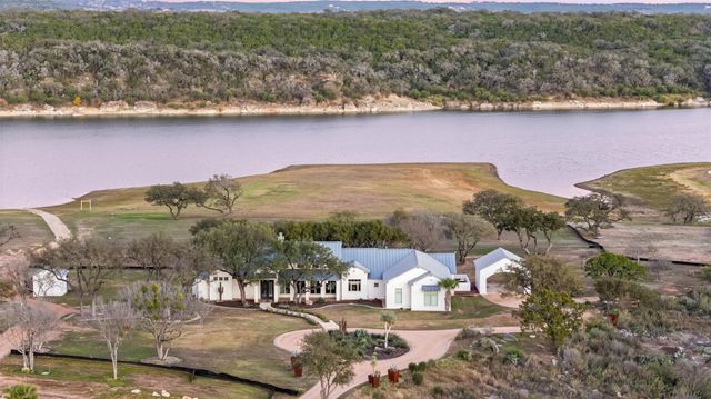 151 Creek Hollow WAY, Spicewood, TX 78669