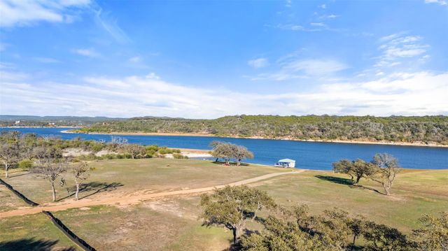 151 Creek Hollow WAY, Spicewood, TX 78669