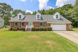 4644 Leeward DR, Chesapeake, VA 23321