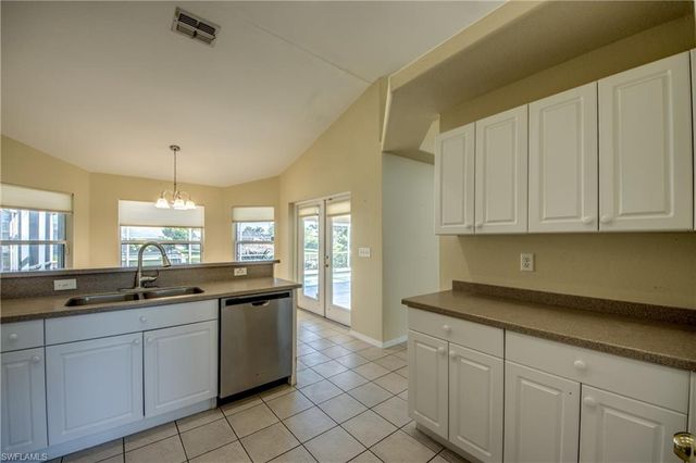 1821 SW 41st ST, Cape Coral, FL 33914