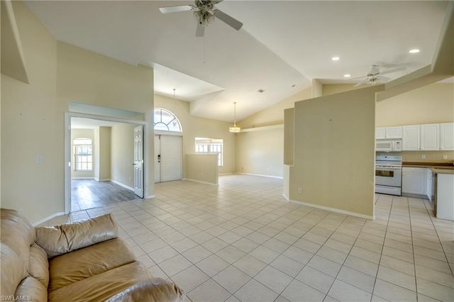 1821 SW 41st ST, Cape Coral, FL 33914