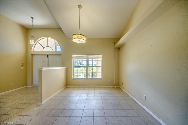 1821 SW 41st ST, Cape Coral, FL 33914