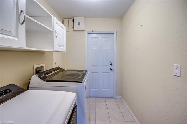 1821 SW 41st ST, Cape Coral, FL 33914
