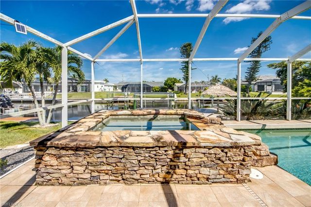 1821 SW 41st ST, Cape Coral, FL 33914