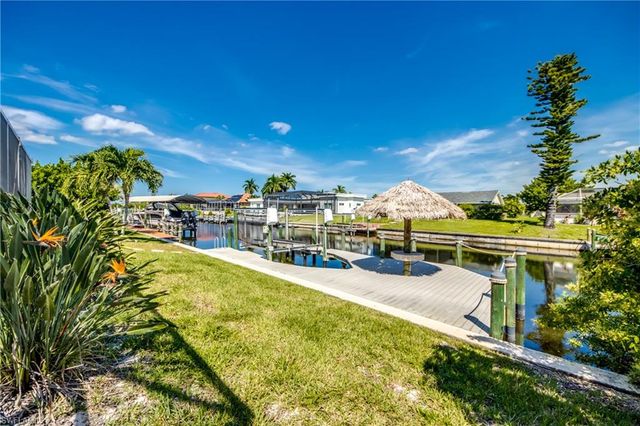 1821 SW 41st ST, Cape Coral, FL 33914