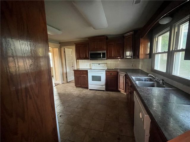 1101 Wellington Street, Richmond, MO 64085