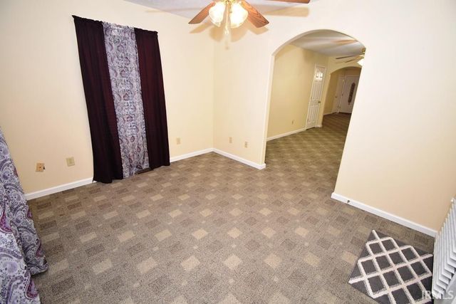 848 Makenna Circle, Frankfort, IN 46041