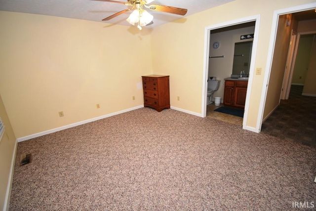 848 Makenna Circle, Frankfort, IN 46041