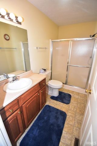 848 Makenna Circle, Frankfort, IN 46041