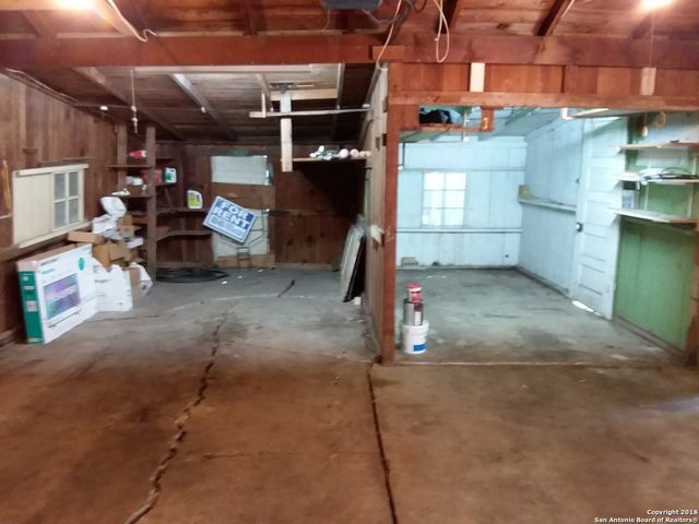 214 Ira, San Antonio, TX 78209