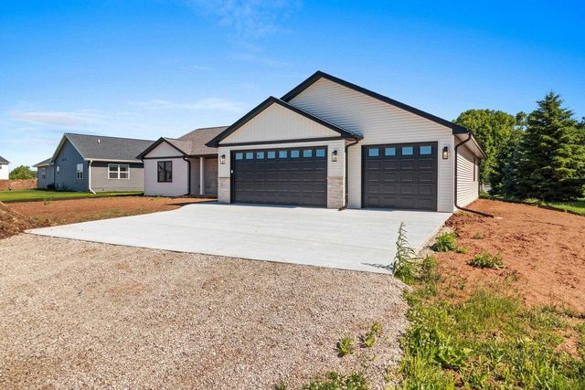 3022 WINNIPEG STREET, Menasha, WI 54952