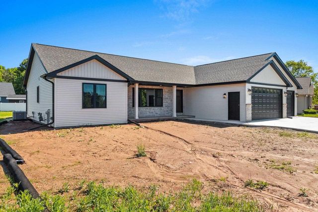 3022 WINNIPEG STREET, Menasha, WI 54952