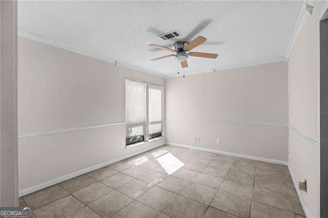 990 Chapman Lane, Stone Mountain, GA 30088